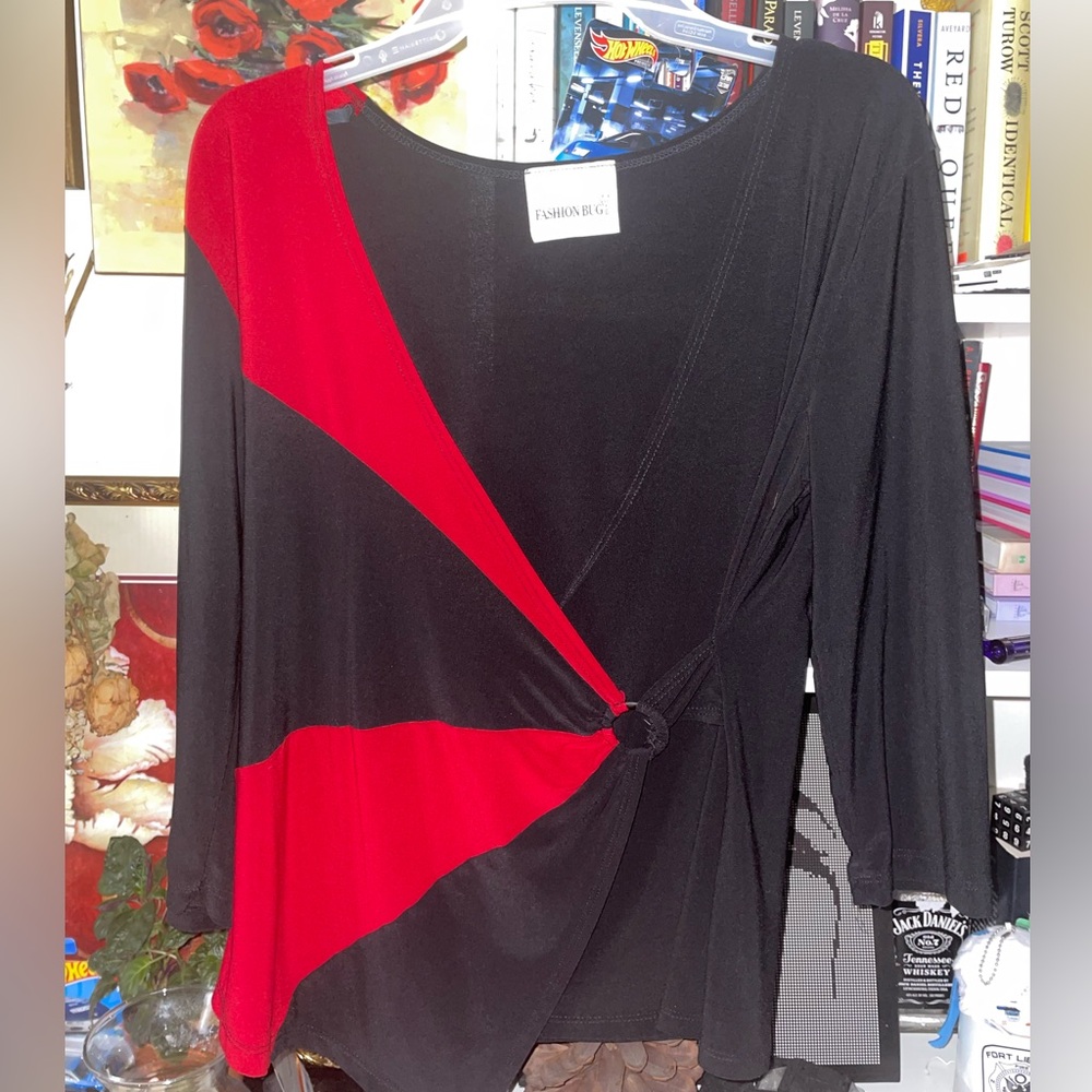 Fashion Bug Black and Red Women's Top